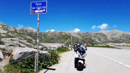 St. Gotthard Pass.jpg